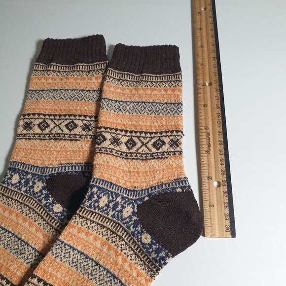 Cabin Core Style Men Warm Knit Socks Multicolor Orange Brown Diamond Winter Wear - Picture 3 of 4